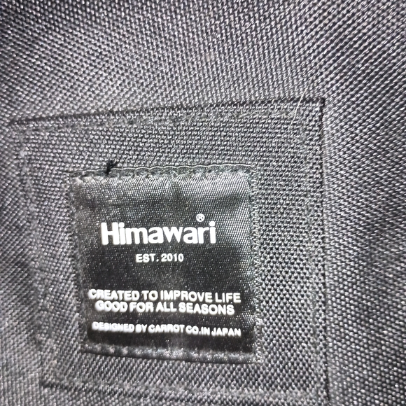 Chic Black and Red Women's Backpack - Picture 10 of 11